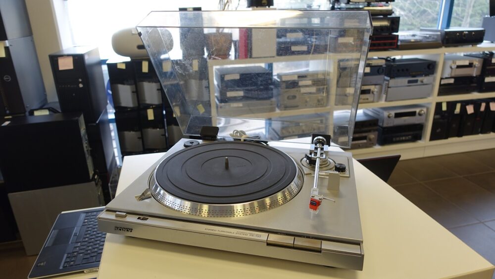 Sony PS-T22