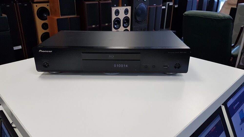 Pioneer BDP-440 Blu-ray проигрыватель