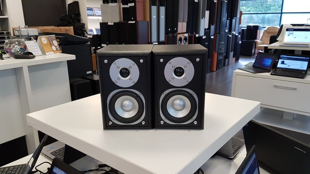 Колонки System One VH-210s