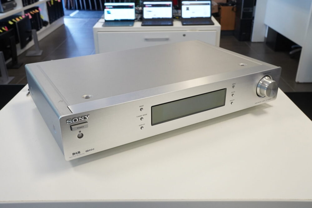 Тюнер Sony ST-SDB900
