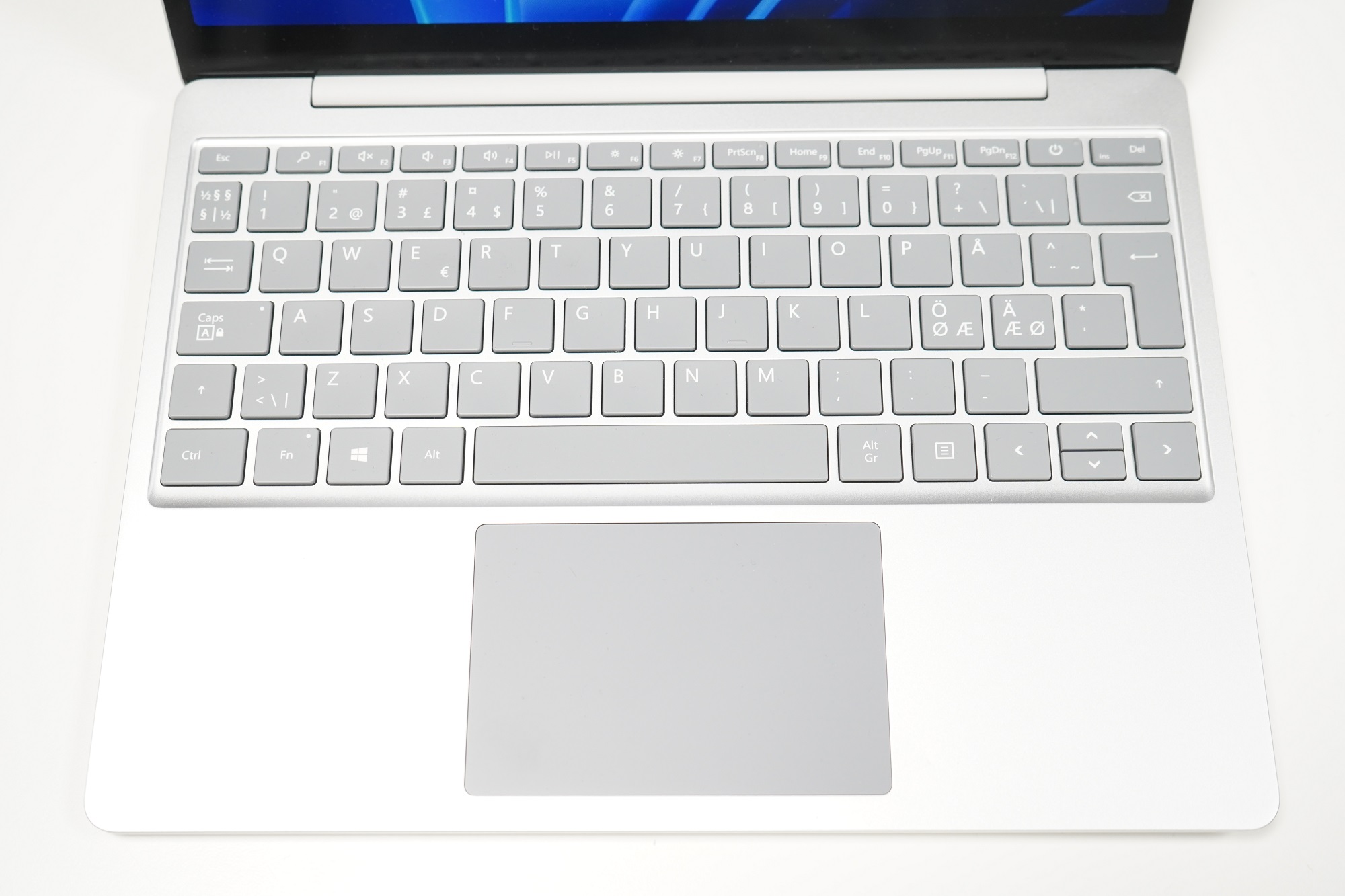 Microsoft Surface Go 1943. Ноутбук с дефектом. — изображение 3