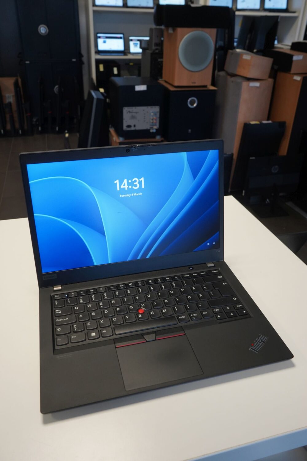 Lenovo Thinkpad T14 Gen 1 i5, дефект
