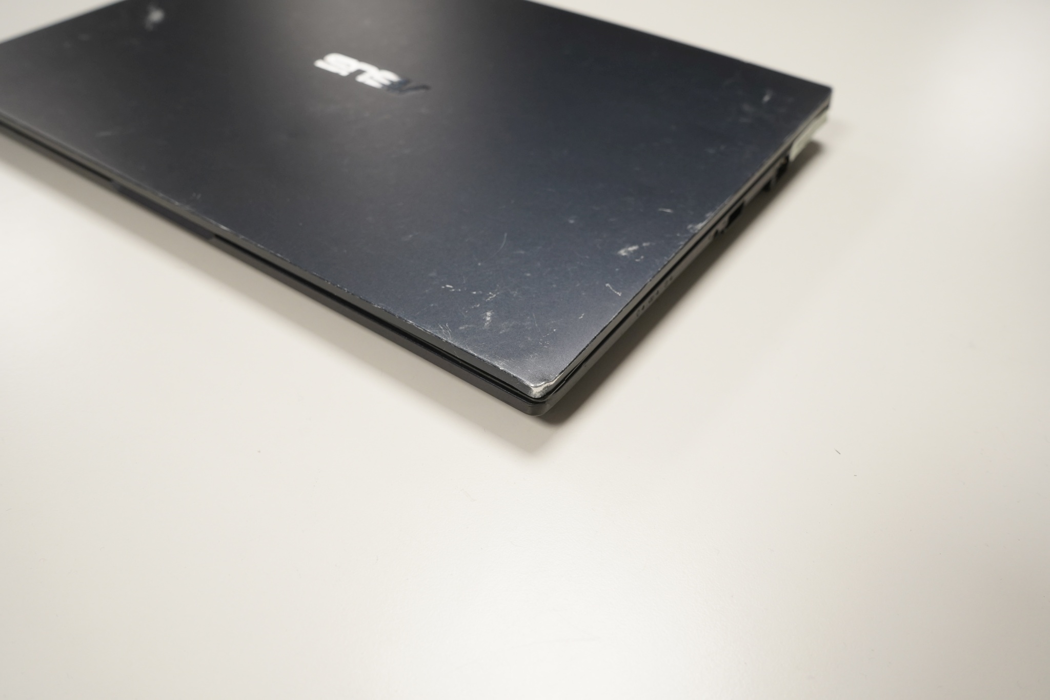 Asus ExpertBook B1400CEAE — изображение 3