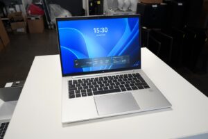 HP Elitebook 840 G9